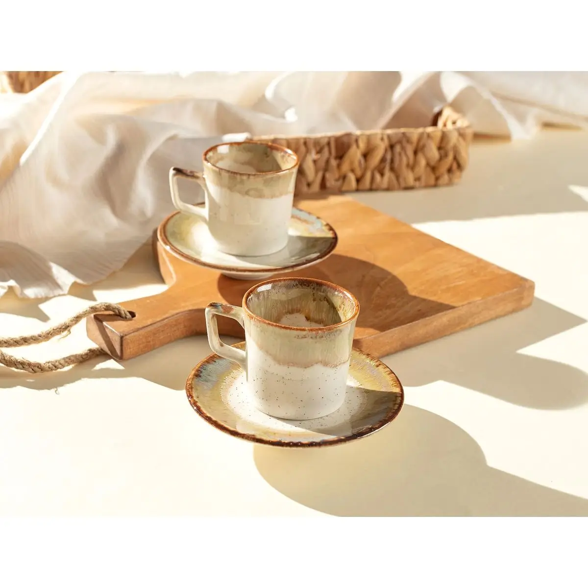 2 Personality Coffee Cup Set 100 Ml Luxury European Model Espresso Coffee cup Tea Milk Drink Cups Handle Mug With Handle
2 Personality Coffee Cup Set 100 Ml Luxury European Model Espresso Coffee cup Tea Milk Drink Cups Handle Mug With Handle