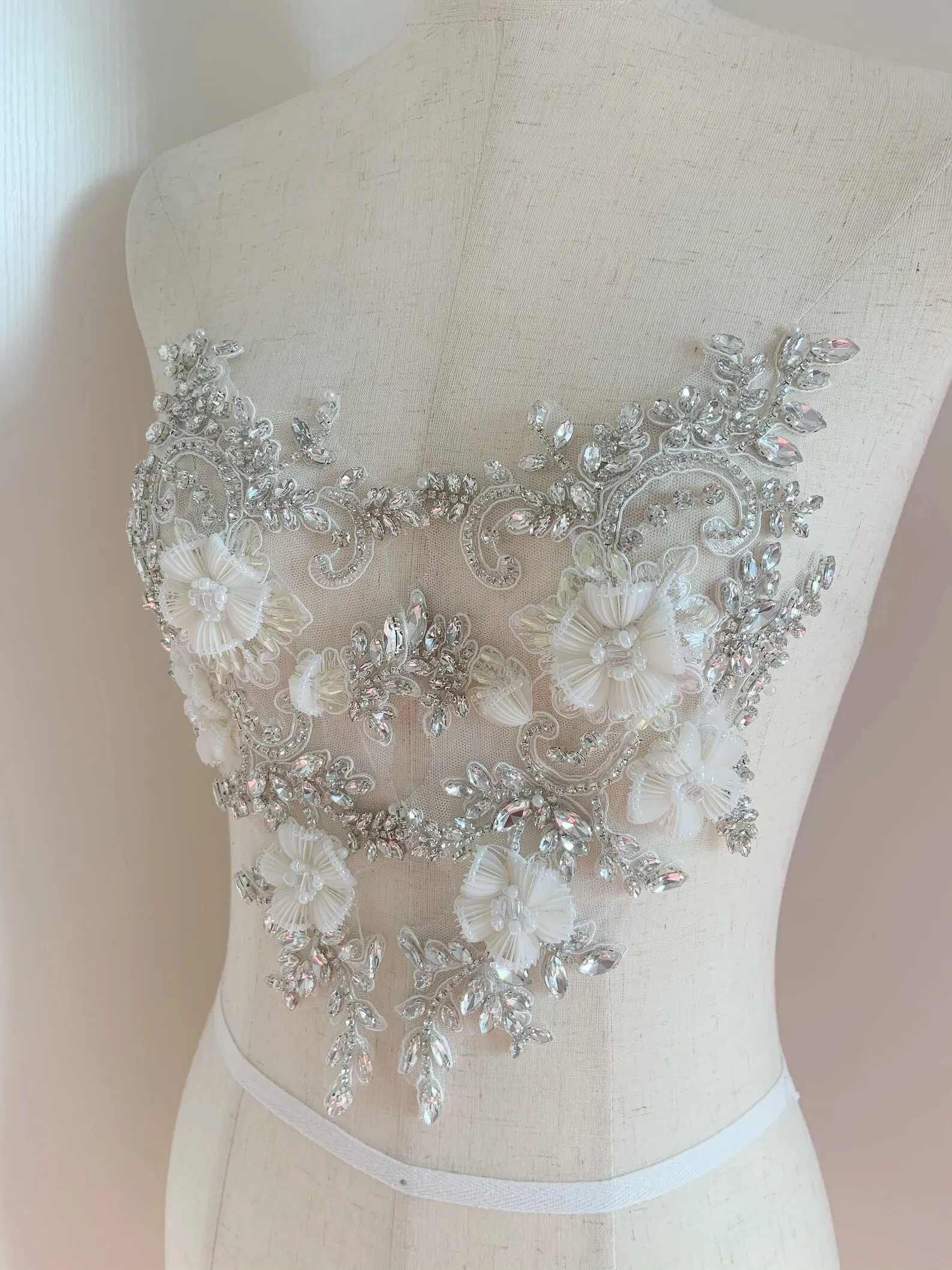 Handcrated Rhinestone Applique With 3d Florals For Couture Dance Costume Bridal Headpiece
Handcrated Rhinestone Applique With 3d Florals For Couture Dance Costume Bridal Headpiece