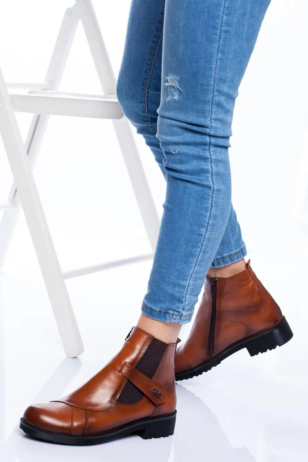 Women boots women's Casual shoes women ankle boots Genuine Leather Zipper boots women chealse boots замшевые женские сапоги
Women boots women's Casual shoes women ankle boots Genuine Leather Zipper boots women chealse boots замшевые женские сапоги