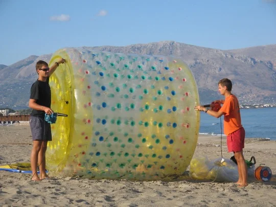Free Shipping 2 pieces Inflatable Zorb Water Ball Rollers, Water Walking Ball Toys For Sea
Free Shipping 2 pieces Inflatable Zorb Water Ball Rollers, Water Walking Ball Toys For Sea