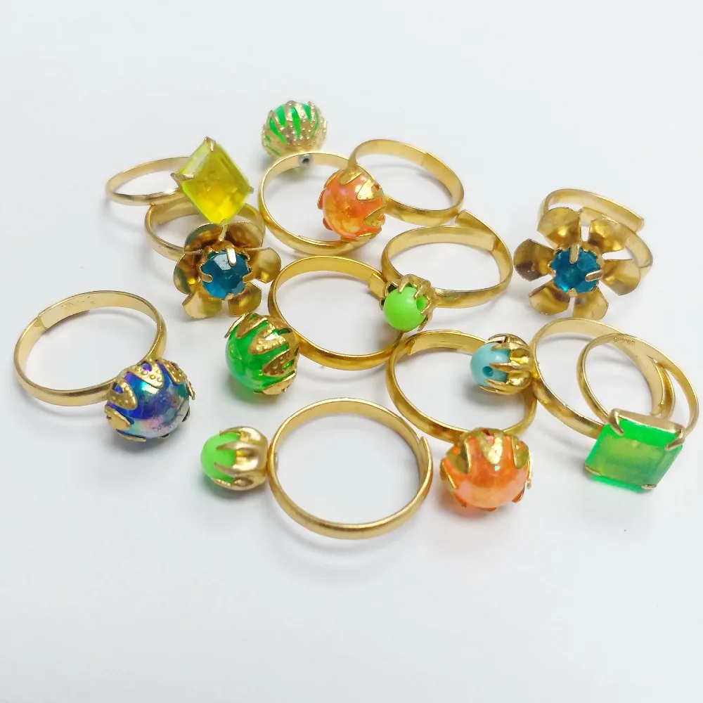 100piece Metal Girl RINGS BULK VENDING MACHINE TOY pinata Bag Filler Loot Gag Princess birthday party favor Favour gift carnival
100piece Metal Girl RINGS BULK VENDING MACHINE TOY pinata Bag Filler Loot Gag Princess birthday party favor Favour gift carnival