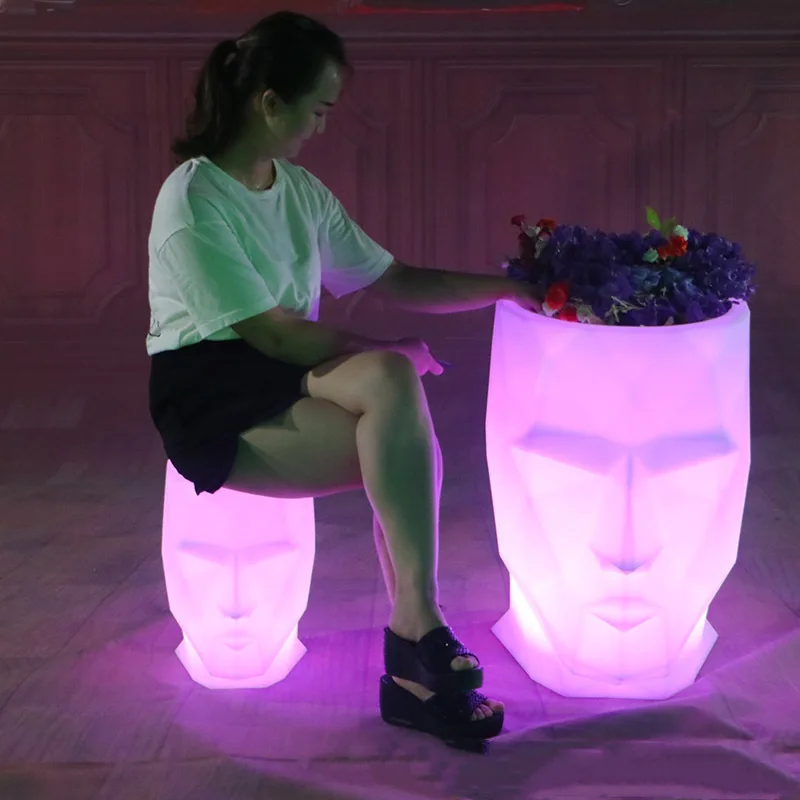 Man Avatar Luminous Bar Stools 40*28*39cm Light Up Bar Furniture Head Shape Chairs Outdoor Sculpture Seats LED Decor Lights
Man Avatar Luminous Bar Stools 40*28*39cm Light Up Bar Furniture Head Shape Chairs Outdoor Sculpture Seats LED Decor Lights