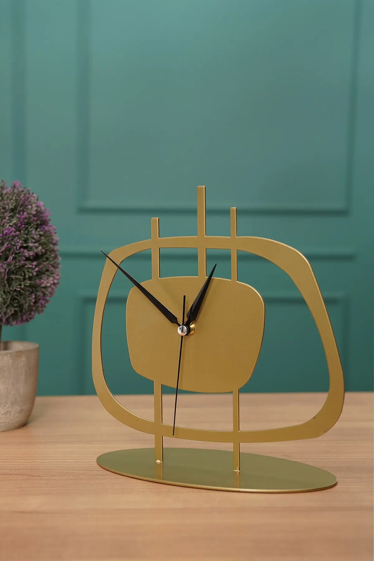 Luxury Metal Table Top Art Tabletop Clock Nordic Home Decoration Office Accessory Creative Living Room Desktop Black Gold White
Luxury Metal Table Top Art Tabletop Clock Nordic Home Decoration Office Accessory Creative Living Room Desktop Black Gold White
