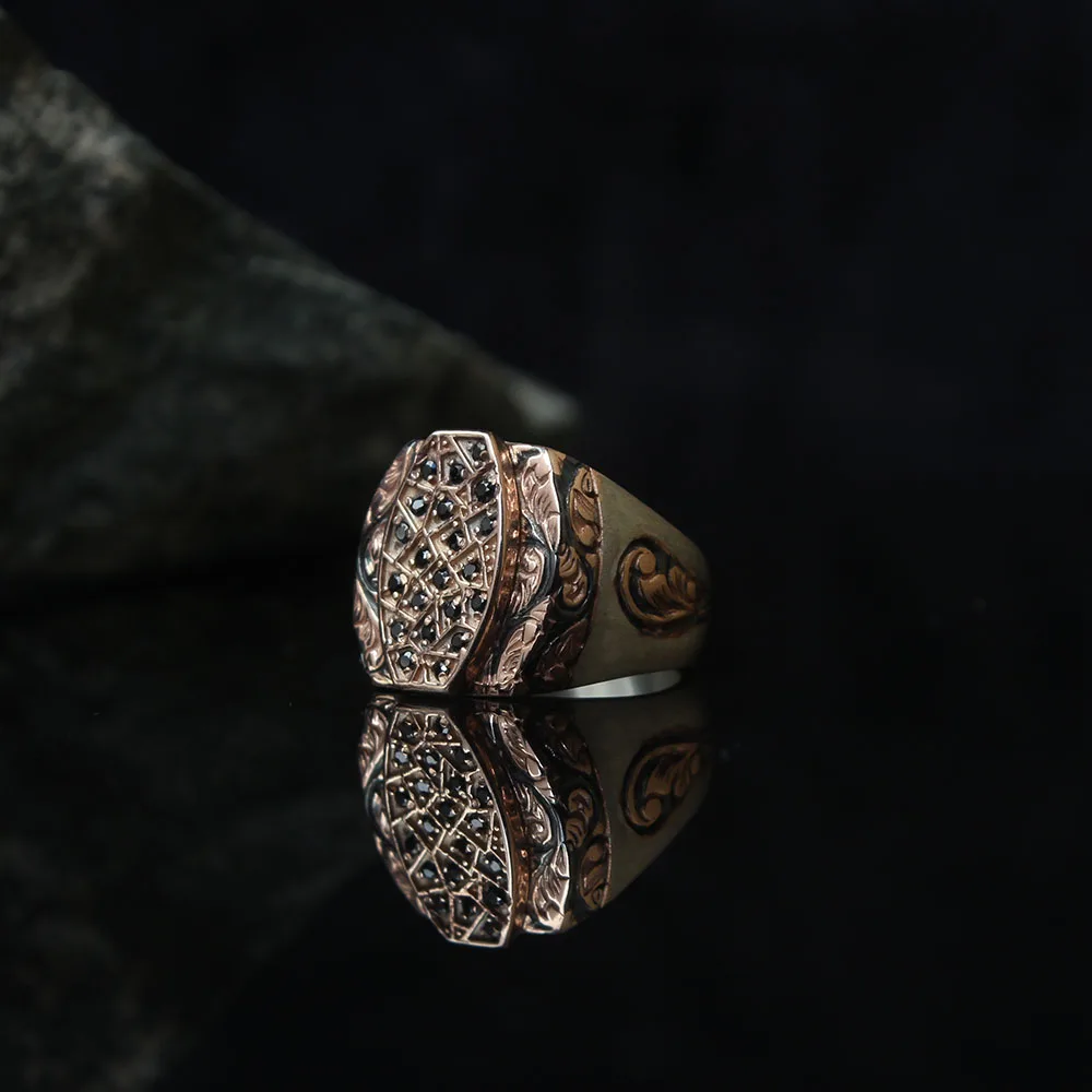 Original 925 Sterling Silver Rings Gold Plated Black Zircon Stone Men's Ring Castle Turkish Vintage All Size Gift Onyx Agate
Original 925 Sterling Silver Rings Gold Plated Black Zircon Stone Men's Ring Castle Turkish Vintage All Size Gift Onyx Agate