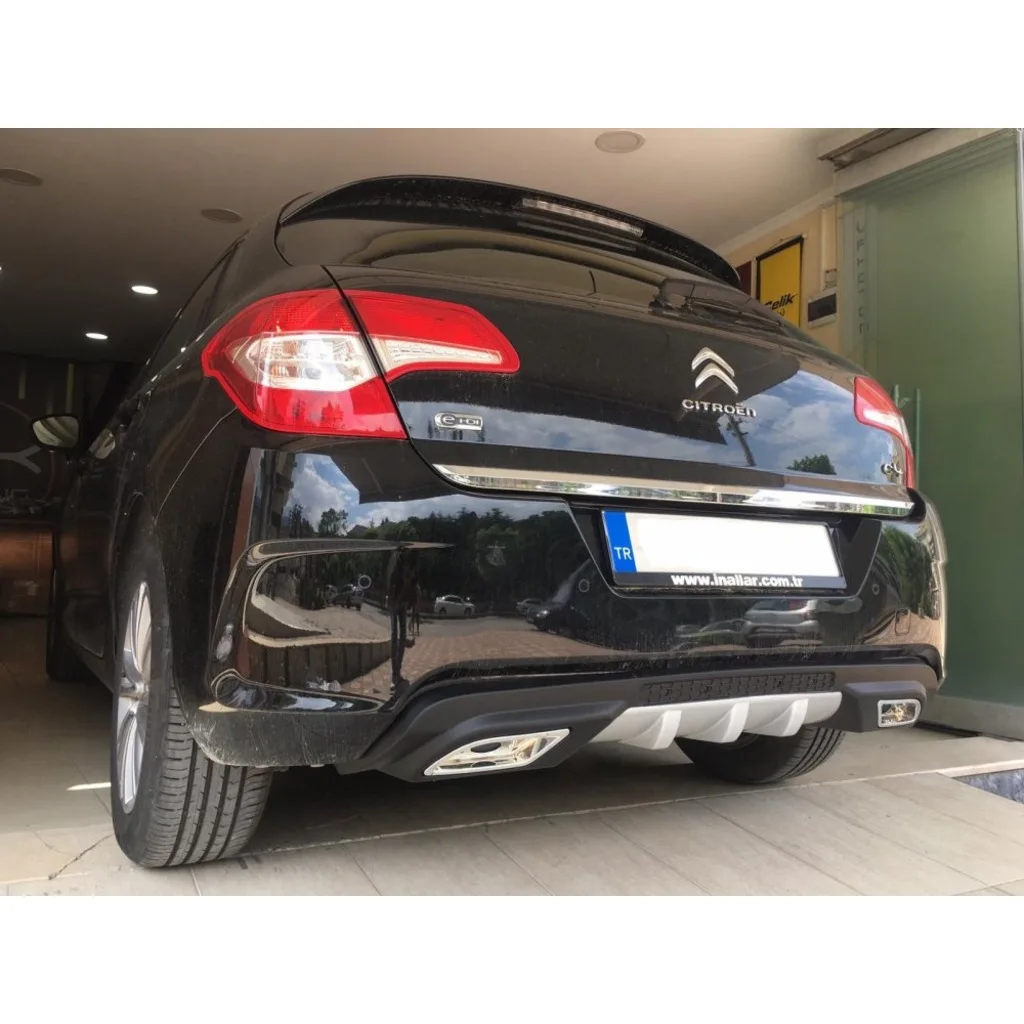 Для Citroen C4 диффузор задний бампер-двойной выхлоп выходной спойлер Крылья щитки универсальный модифицированный орнамент автомобильные аксессуары
Для Citroen C4 диффузор задний бампер-двойной выхлоп выходной спойлер Крылья щитки универсальный модифицированный орнамент автомобильные аксессуары