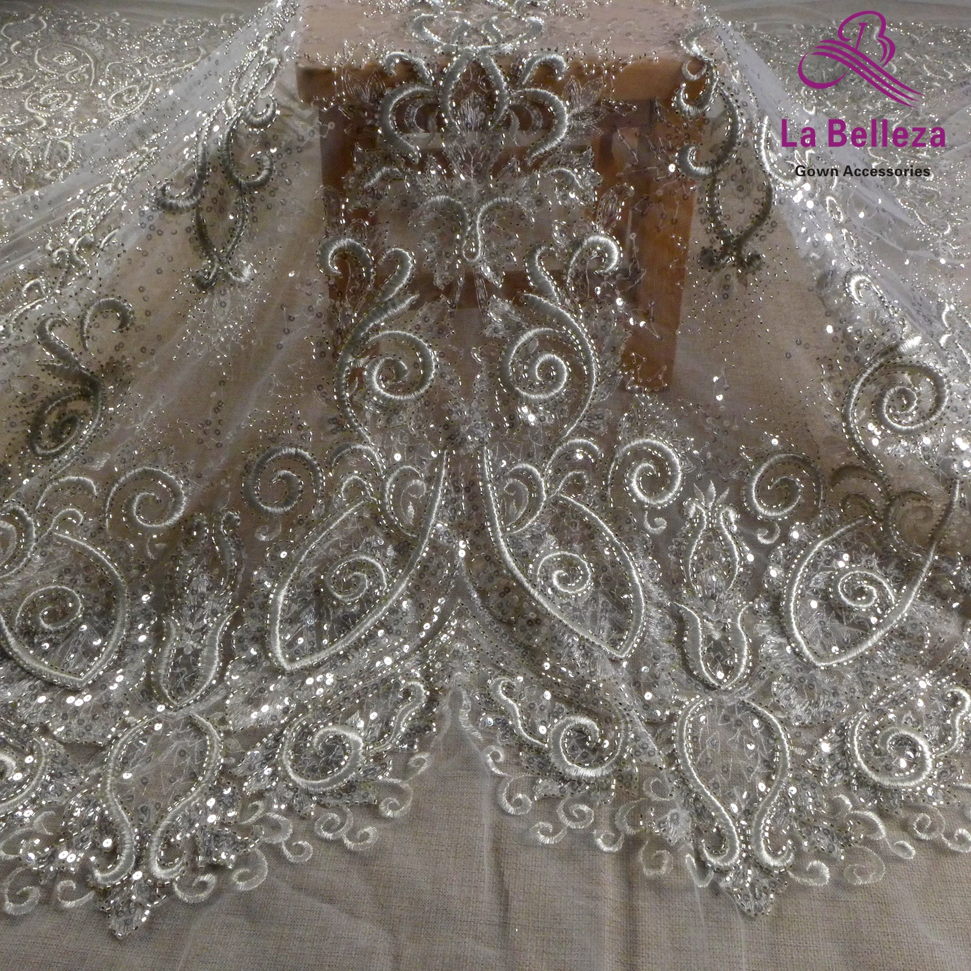 New silver embroidery lace fabric,silver wedding dress heavy embroidery lace fabric 1yard
New silver embroidery lace fabric,silver wedding dress heavy embroidery lace fabric 1yard