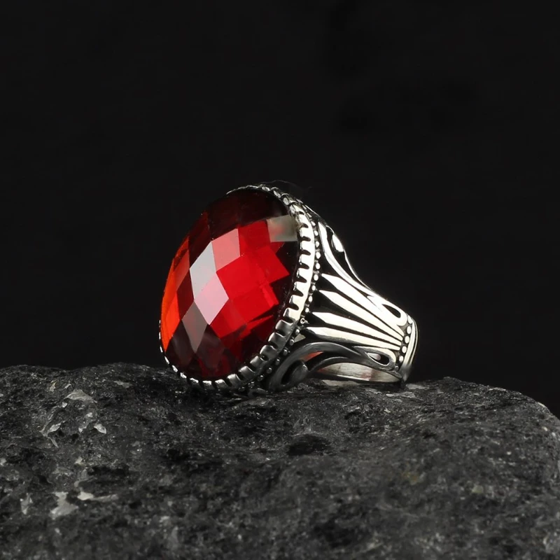 Men's Red Crystal Cut Zircon Stone 925 Sterling Silver Ring Special Design 2022 Summer Winter Trend Accessories Products Free Shipping
Men's Red Crystal Cut Zircon Stone 925 Sterling Silver Ring Special Design 2022 Summer Winter Trend Accessories Products Free Shipping