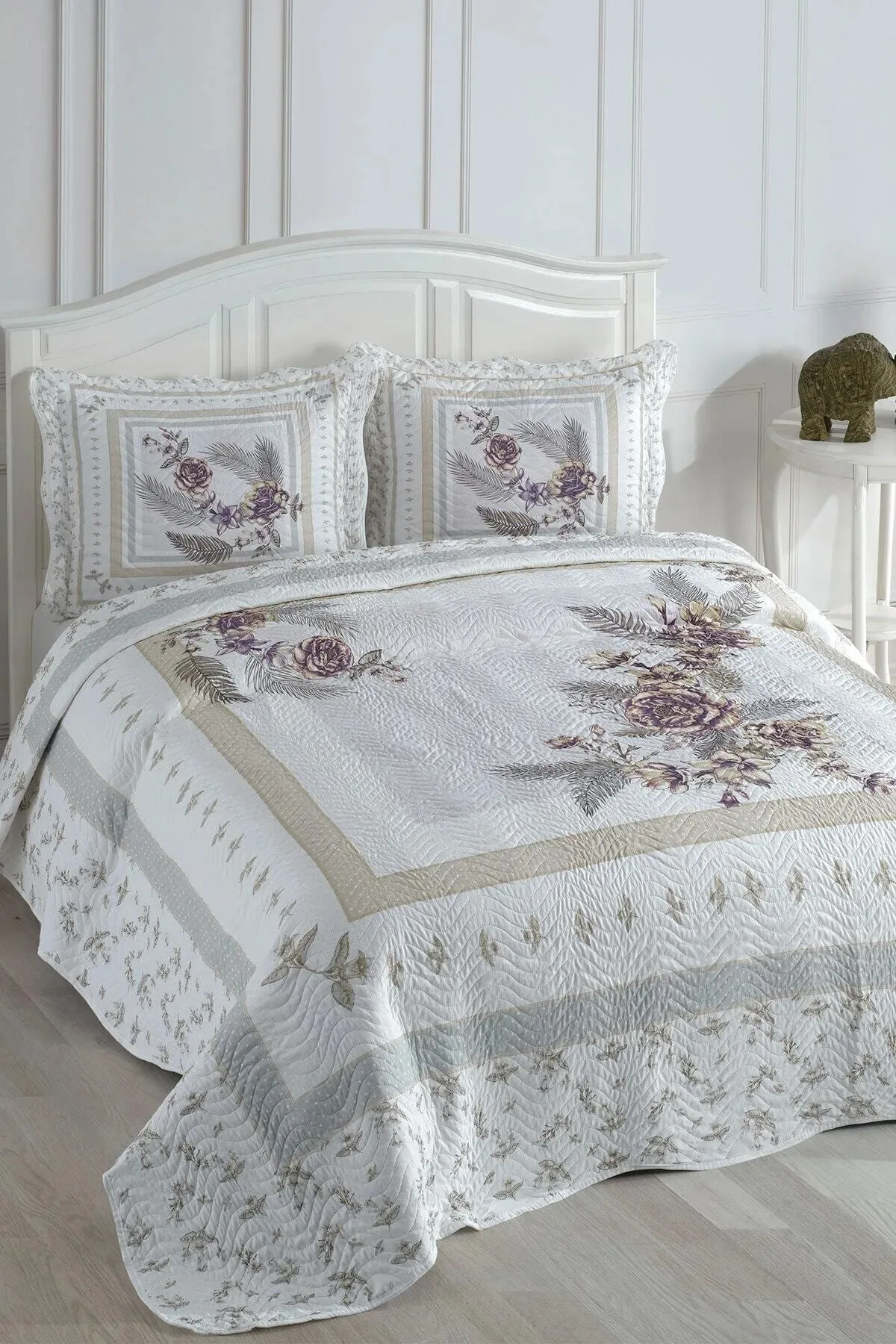 

Knitted Asian Lilac Double Quilted Bedding Stylish Patterned Bed Cover Set