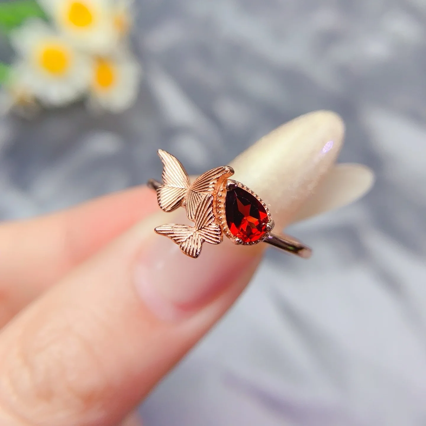 KJJEAXCMY girls pure natural 4x6mm open red garnet butterfly ring 925 sterling silver electroplated 18K rose gold Christmas gift