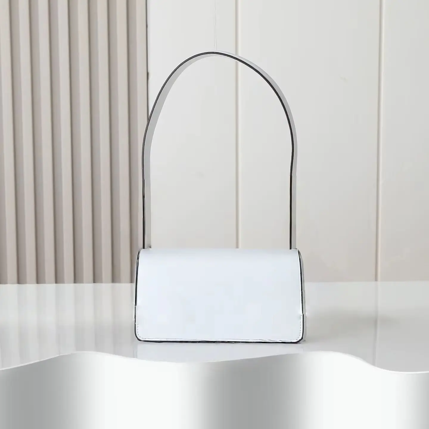 

2026 New Women's Handbag, Crossbody Bag, Shoulder Bag, Comfortable Leather, Ten Colors Available, White 20-10-6cm