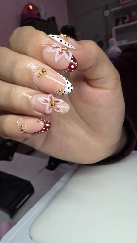 5ml Pearl White 3D Sculpting Gel for Nail Polish Non-Stick Hand Extension Gel 3D Shaping Carving Flower Gel DIY Nail Art Decor photo review