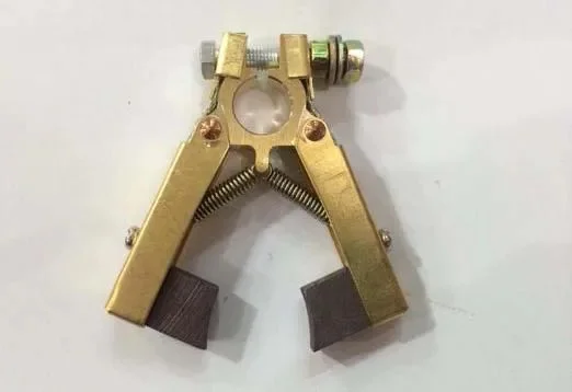 Porte-balais en carbone 6x12x60(L)mm, ciseaux, type à double pied pour moteur, outil électrique, diamètre du trou 12mm