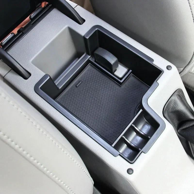 Dla Skoda Octavia Lhd A7 2013 2014 2015 2016 2017 Podłokietnik Podłokietnik Schowek Środkowa konsola Taca na rękawiczki Uchwyt na śmieci Organizer — zdjęcie 2