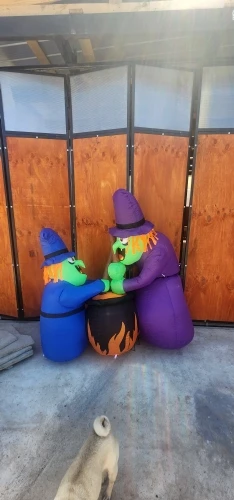 5Ft Halloween Inflatable Two Witches and Cauldron Decoration with Light, Inflatable Yard Decor Blow Up with Build-in LEDs photo review