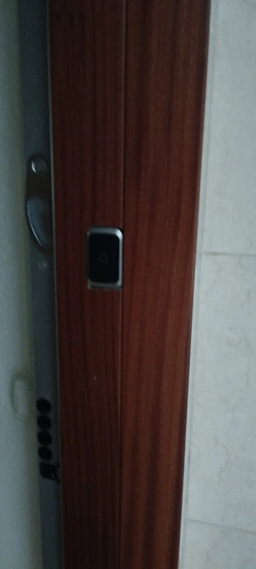 Smart Wireless Doorbell Door Chime Kit No Socket Required 300M/984 FT Remote 38 Songs Melodies Sound Home Door Bell Battery Type photo review
