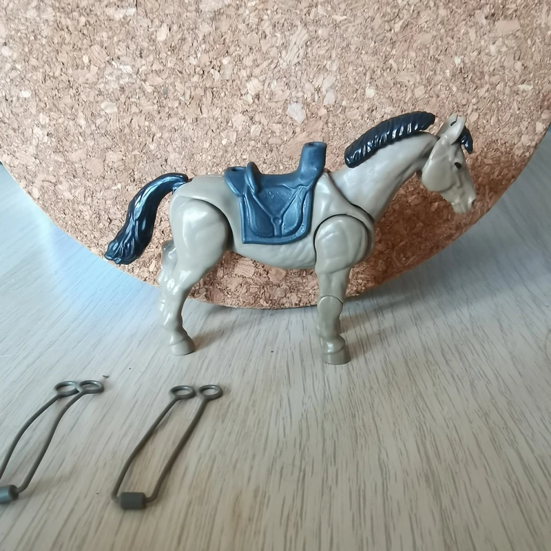 Mega Bloks 2 horses toy with 3D PRINT 2 Saddles