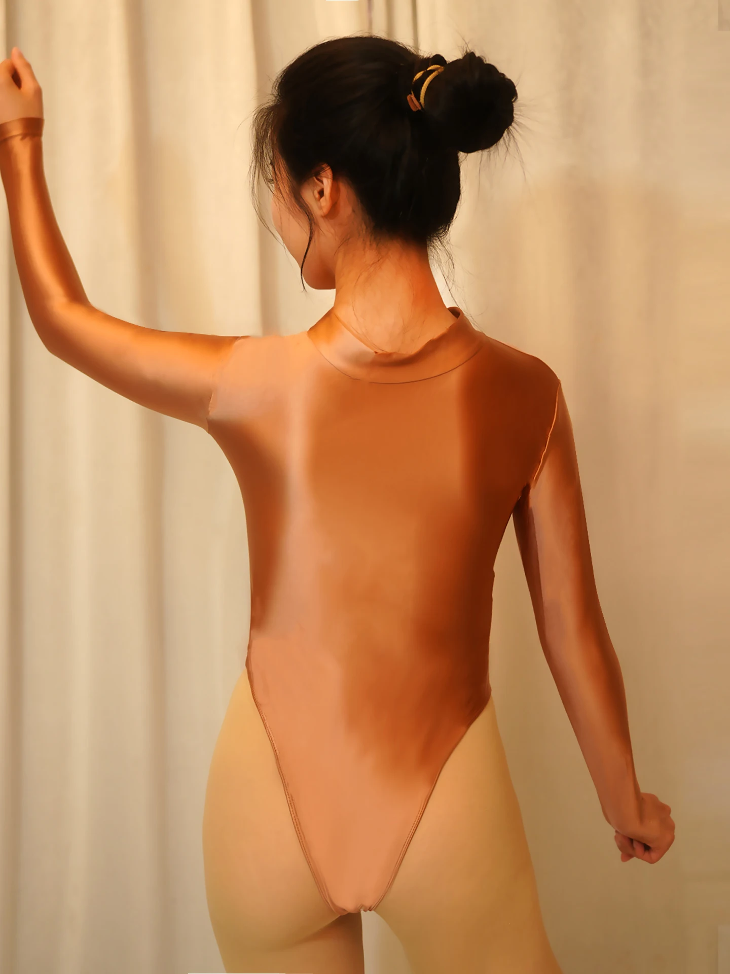 ชุดบอดี้สูทเต้นรำแขนยาวผ้าเงา ทรงรัดรูป ตัดสูง ซิปหลัง สำหรับโยคะ ยิมนาสติกลีลา ชุดว่ายน้ำ ชุดเต้นรำ