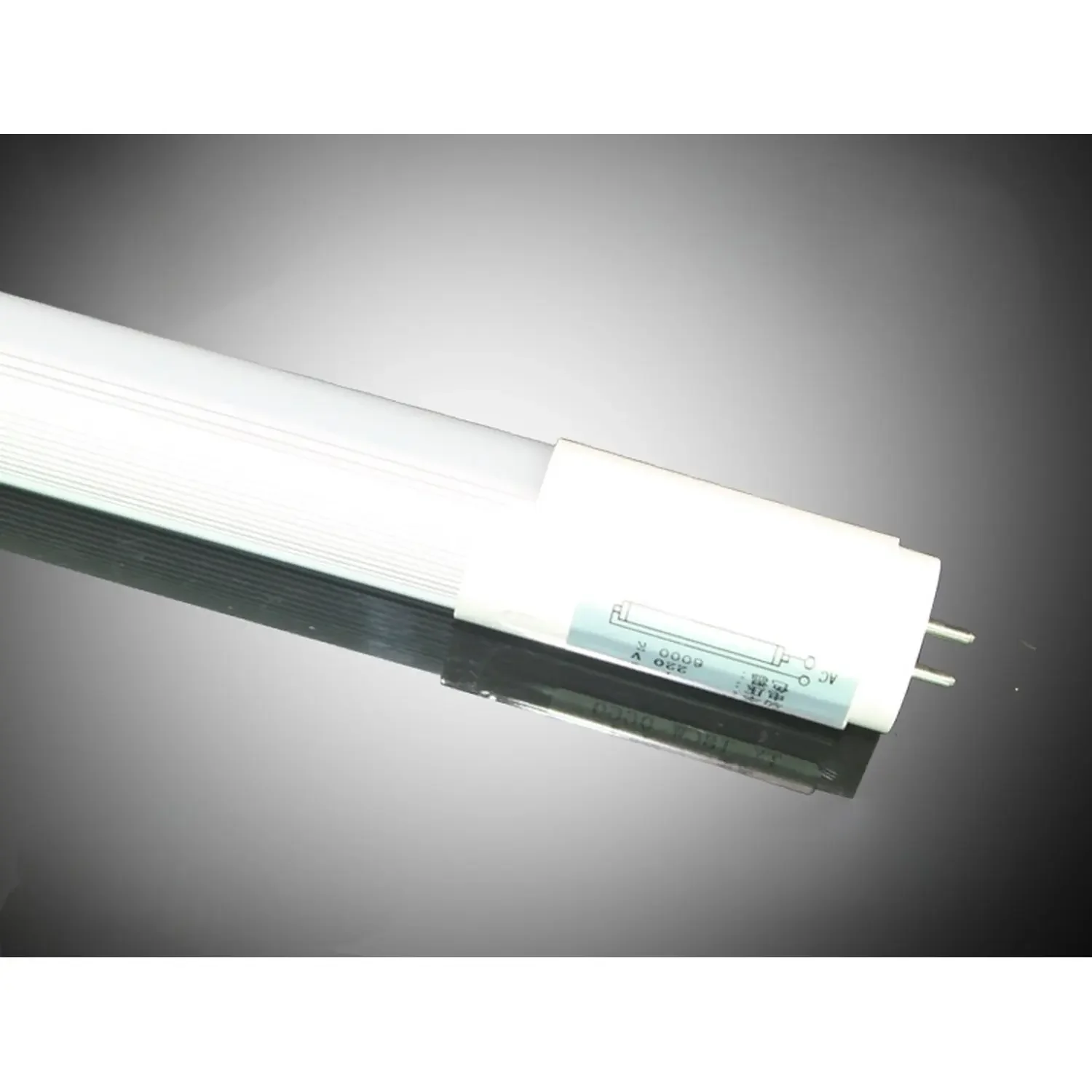 Tubo LED branco quente, T8, 600mm, 9W, 3000K