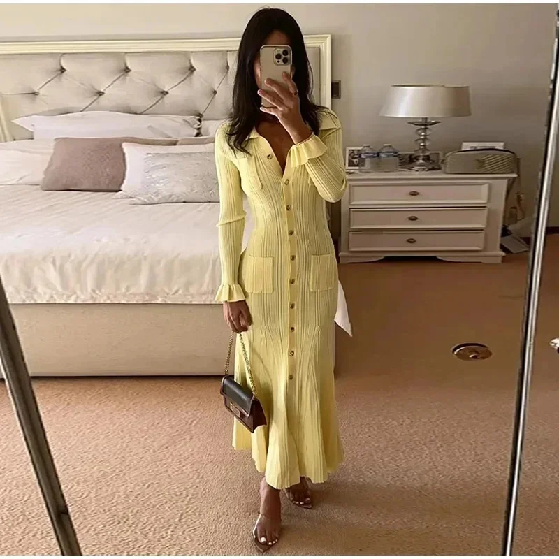 Elegante Gebreide Geribbelde Single Breasted Lange Jurk Vrouwen Slanke Revers Flare Mouw Zakken Vrouwelijke Jurken Herfst Dame Effen Gewaden - afbeelding 2