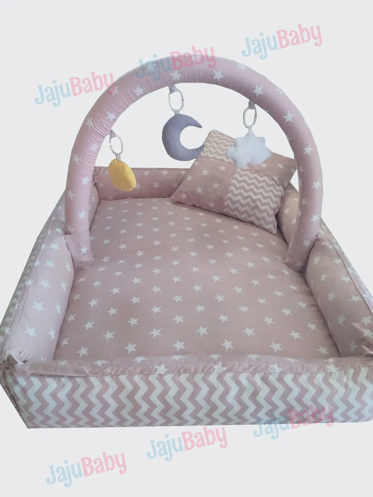 Set Babynest quadrato a zig-zag stellato in polvere fatto a mano