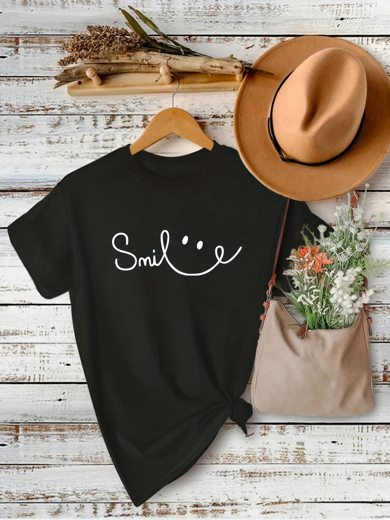 Smile Face Print O-Neck Cotton T-Shirt Summer Women Casual Short Sleeve Top For Spring Summer Streetwear Tops Women's Clothing