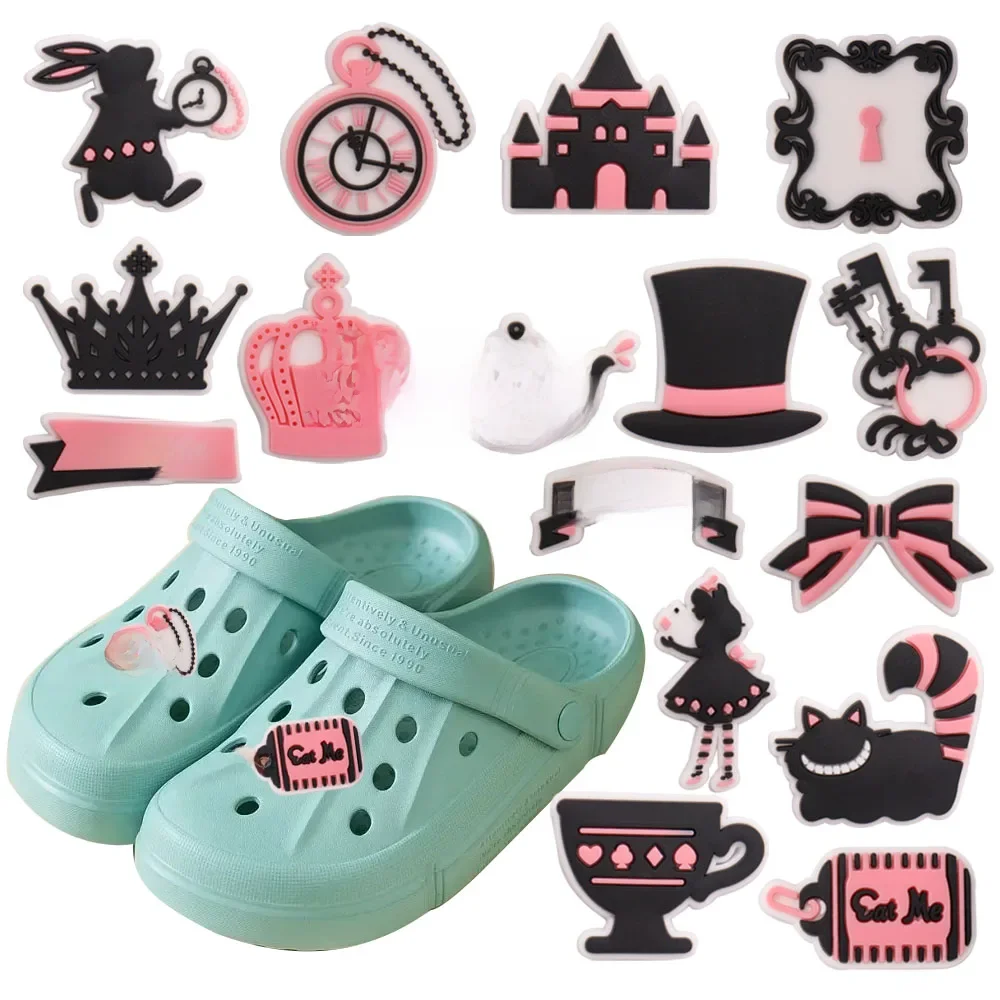 Théière château de lapin du pays des merveilles, breloques à boucle de chaussure en PVC, décorations de série rose, sabot mignon pour filles, DIY, 1 à 16 pièces