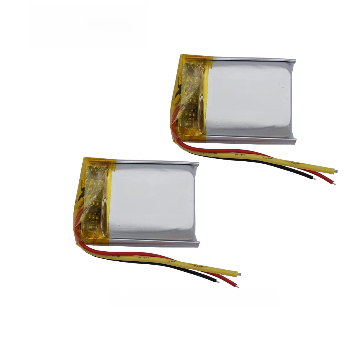 2pcs 3.7V 400mAh 1.48Wh Polymer Li Lithium Battery 902025 Thermistor 3 Wire For GPS MP3 Car Camera LED Light Bluetooth Speaker