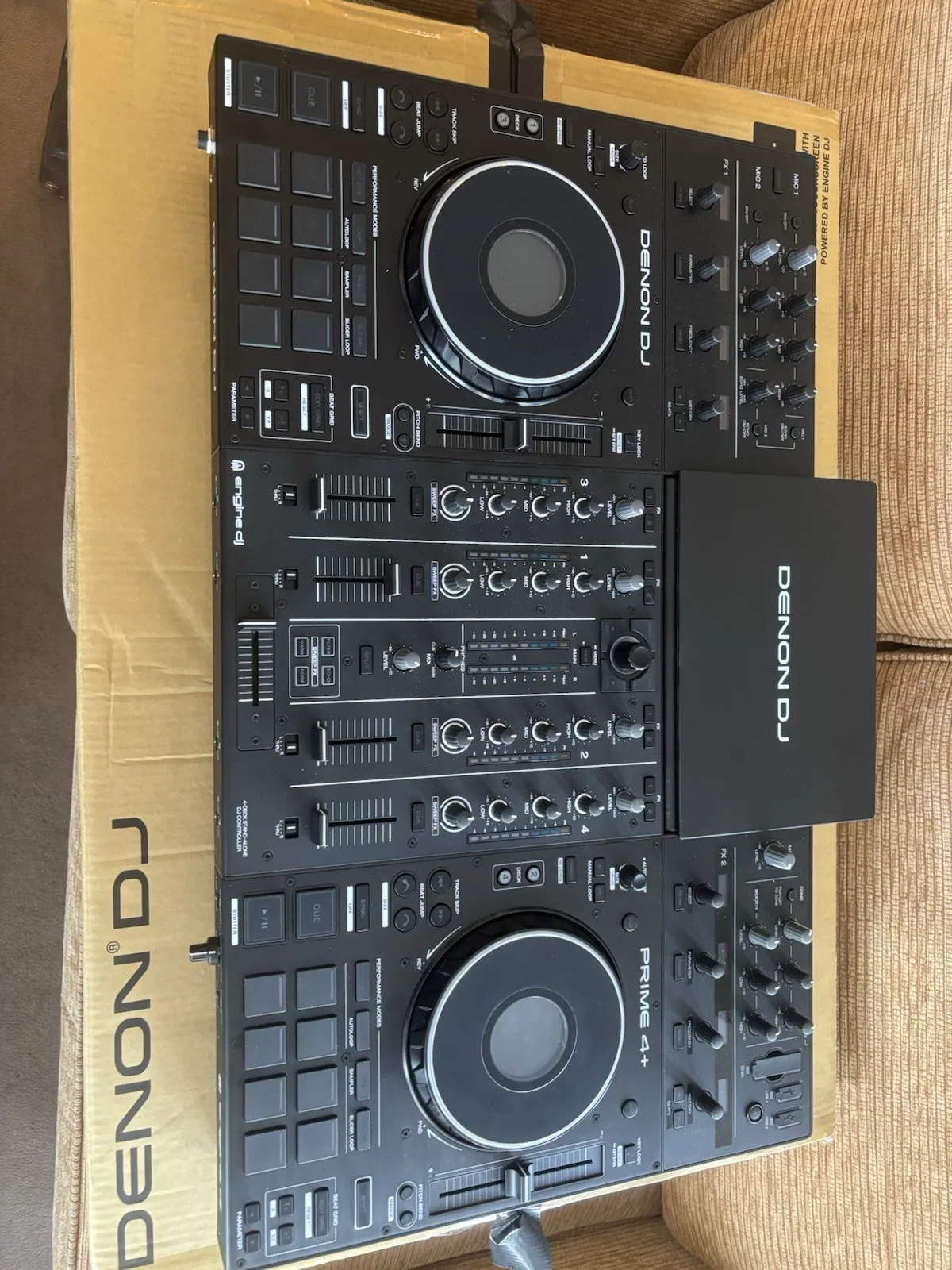 

ГОРЯЧАЯ ПРЕДЛОЖЕНИЕ Denon DJ Prime 4+ Автономный 4-дековый DJ-контроллер