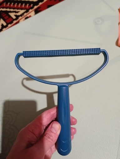 Customer review photo for Manual Pet Hair & Lint Remover Brush