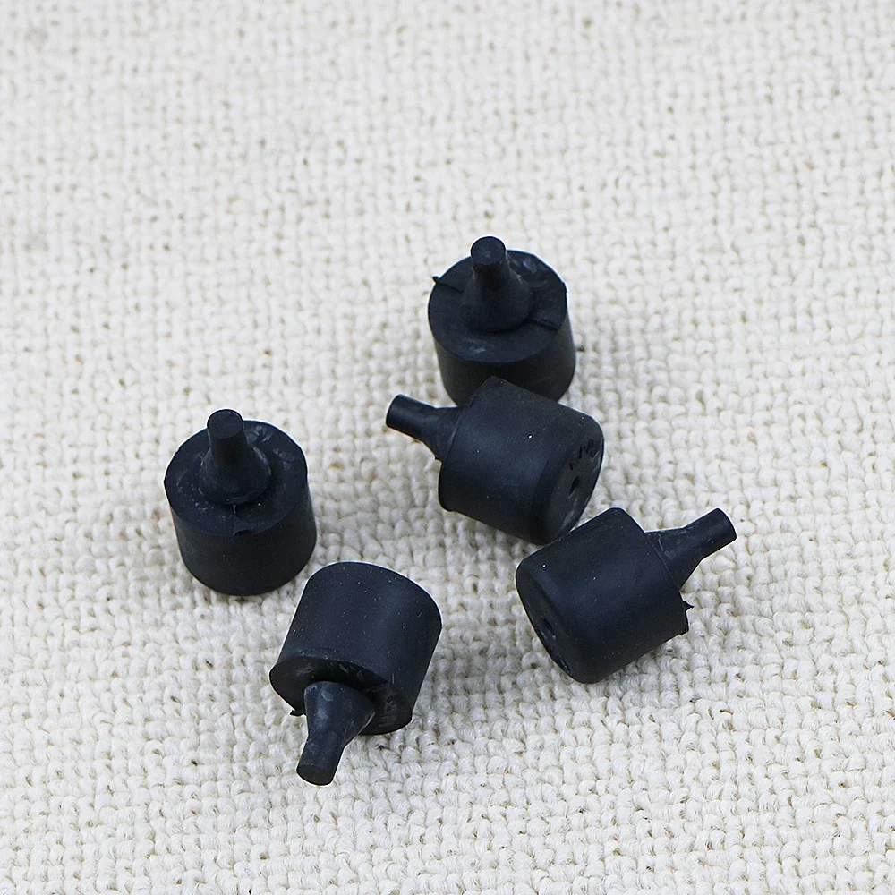 5Pcs CFM500010 Door Bumper Stop Rubber For Land Rover LR3 LR4 LR2 RANGE ROVER SPORT 2005 2006 2007 2008 2009 Car Accessories