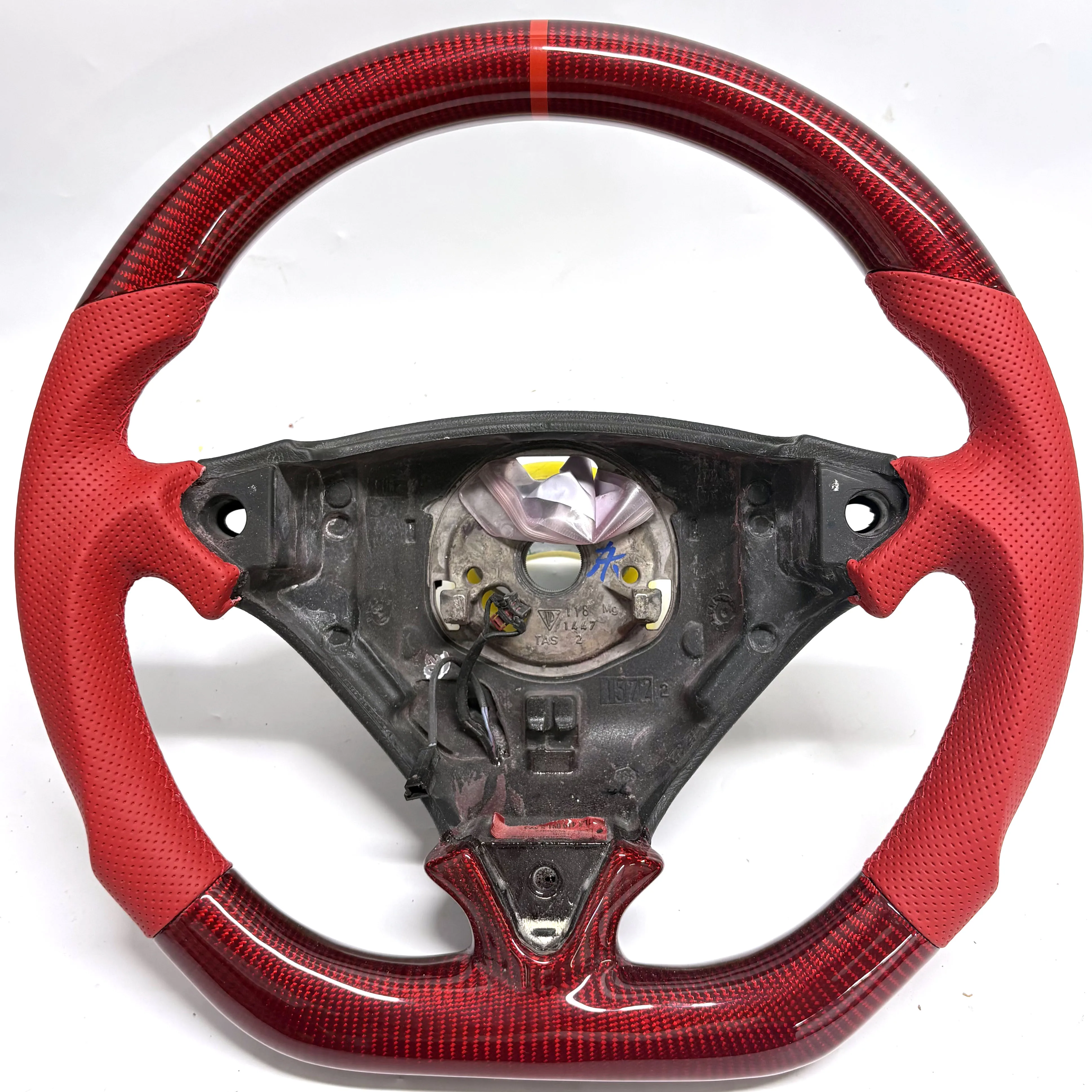 

Carbon fiber perforated leather steering wheel for Porsche Cayenne 957 955 958 S GTS Turbo 7