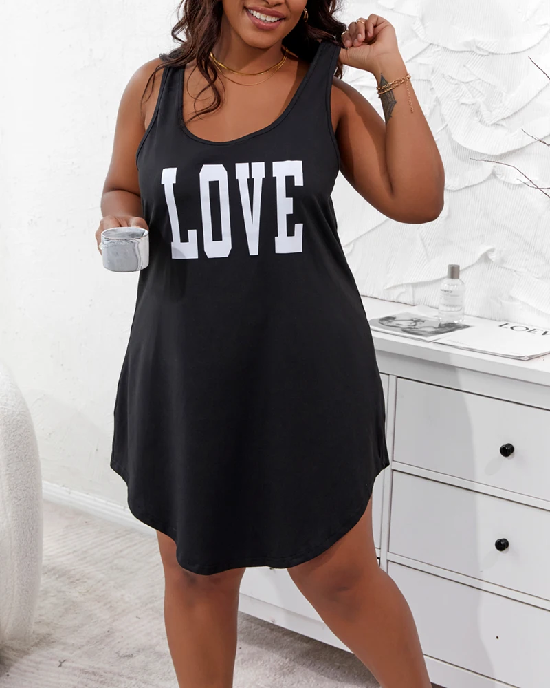 Plus Size Letter Print U-Neck Sleep Dress