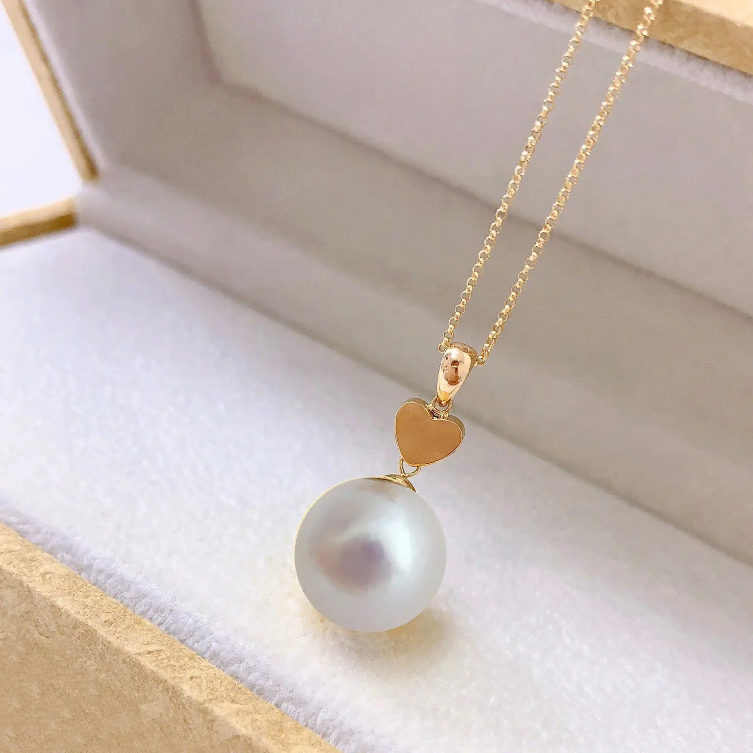 MADALENA SARARA 18K Gold Freshwater Pearl Pendant Women Necklace Heart Style With O shape Chain