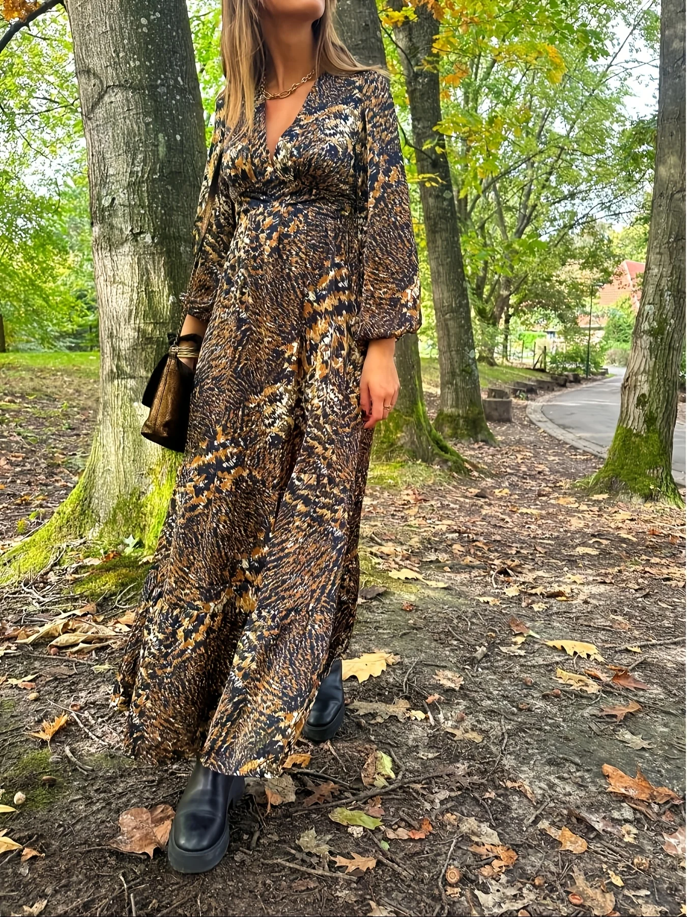 

Matronly Unique Leopard Print V-Neck Long Sleeve Maxi Skirt Dress plus Size Women's Gown Elegant Casual Fashionable Dress