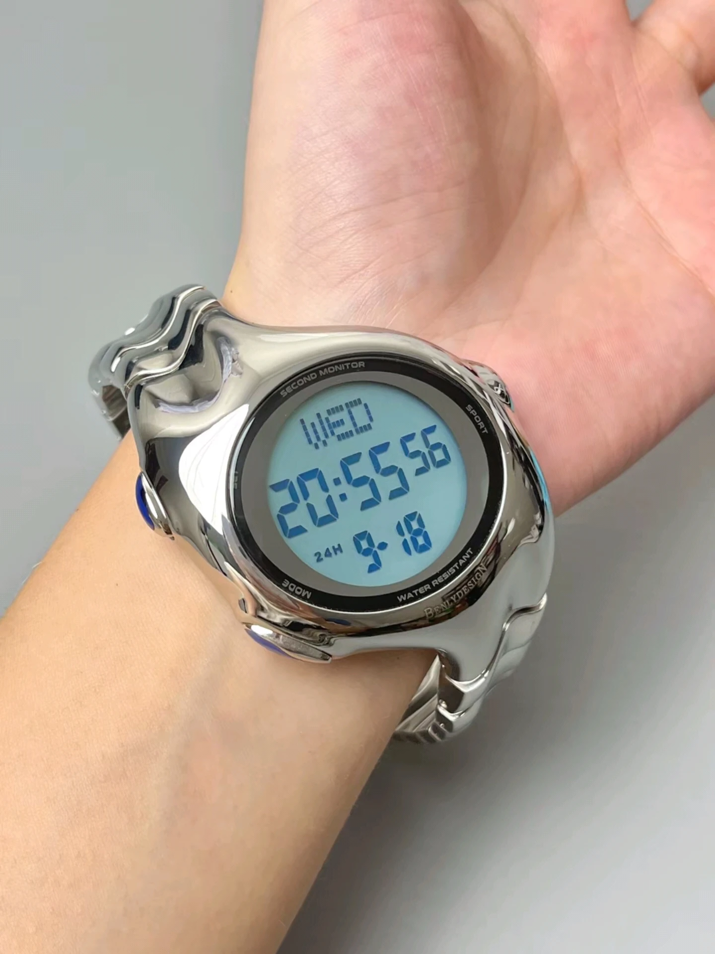 BENLYDESIGN Unique Metal Watches Retro-futuristic Watches For Men 