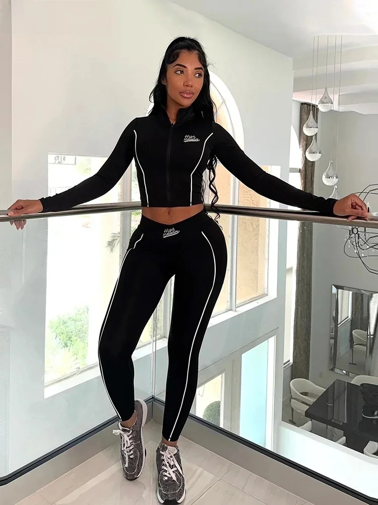 Weird Puss Casual 2-częściowy zestaw dres elastyczny patchworkowy pasek obcisła krótka kurtka z zamkiem błyskawicznym + legginsy pasujące Streetwear sportowe garnitury — zdjęcie 2