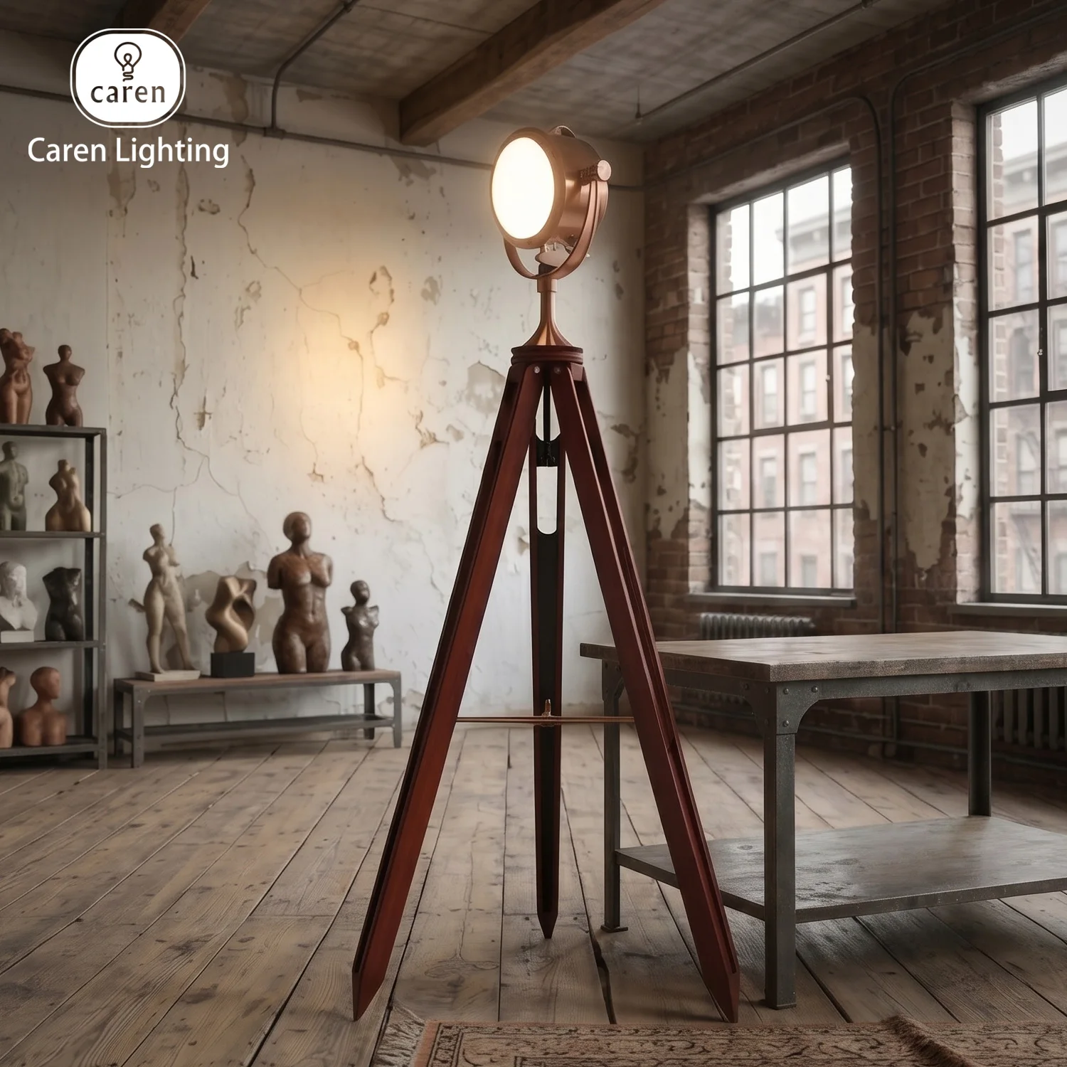 Floor Lamp Tripod - مصباح أرضي ثلاثي القوائم بتصميم ستيمبانك