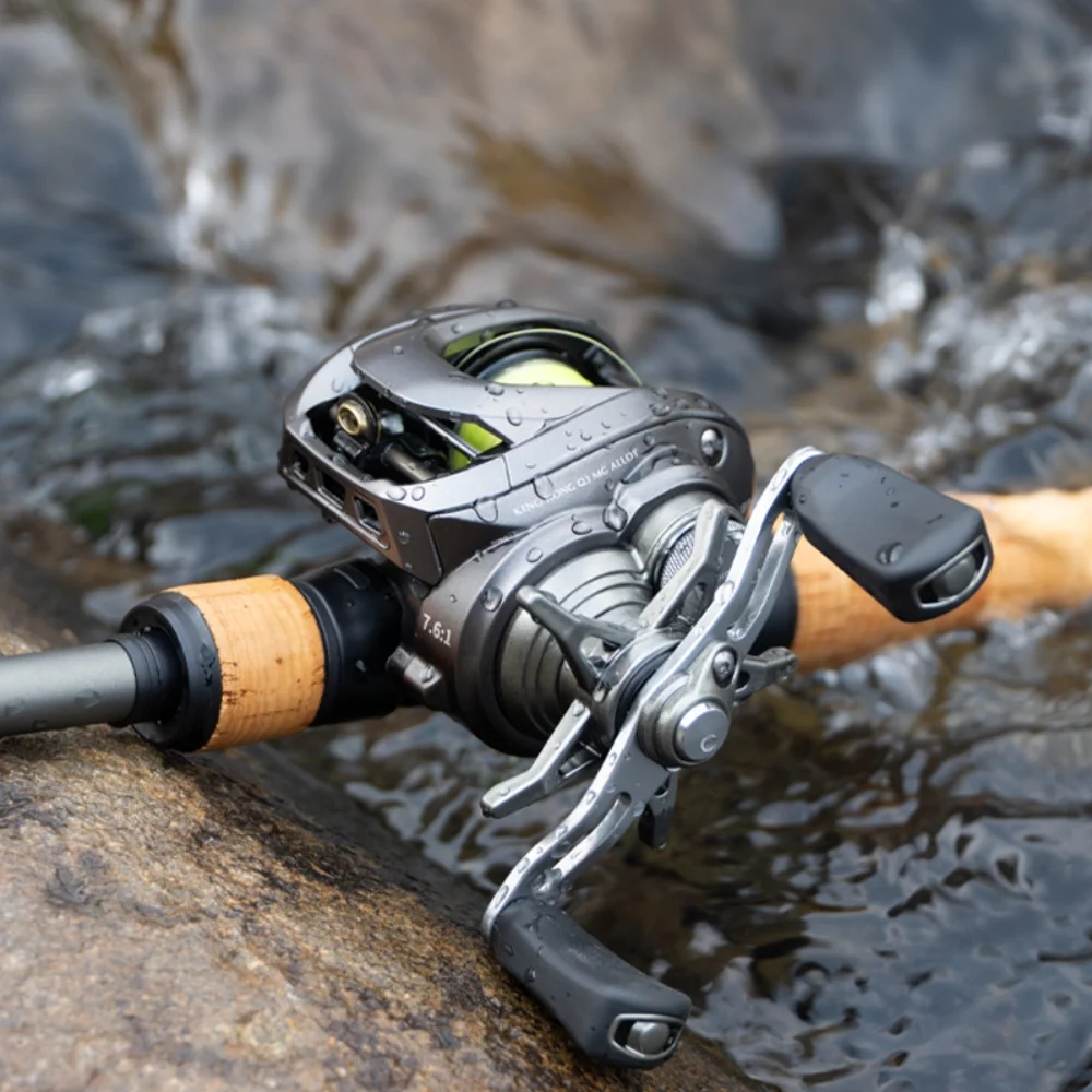 acura cast fishing reel SoloKing HICC-50 Pro BFS Baitcasting 7.1:1/8.1:1 10+1BB 4Kg – Pro Tackle World sleek design Acura 136g Ultra Light Baitcasting