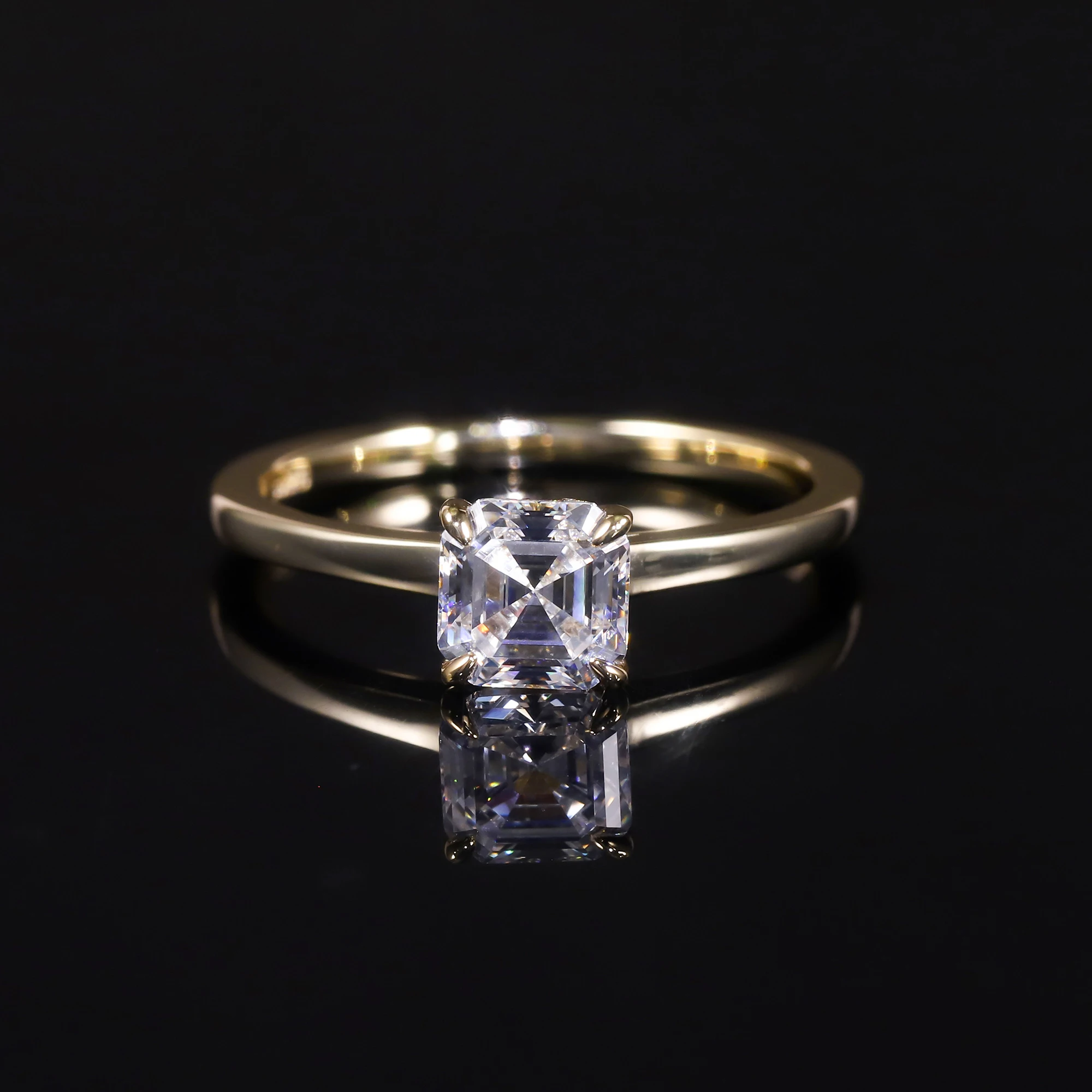 

GEM'S BALLET 1,0 карата, 5,5 мм, огранка Asscher, фрезия, скрытое ореоло, муассанит, пасьянс, обручальное кольцо из 18-каратного золота, серебро 925 пробы