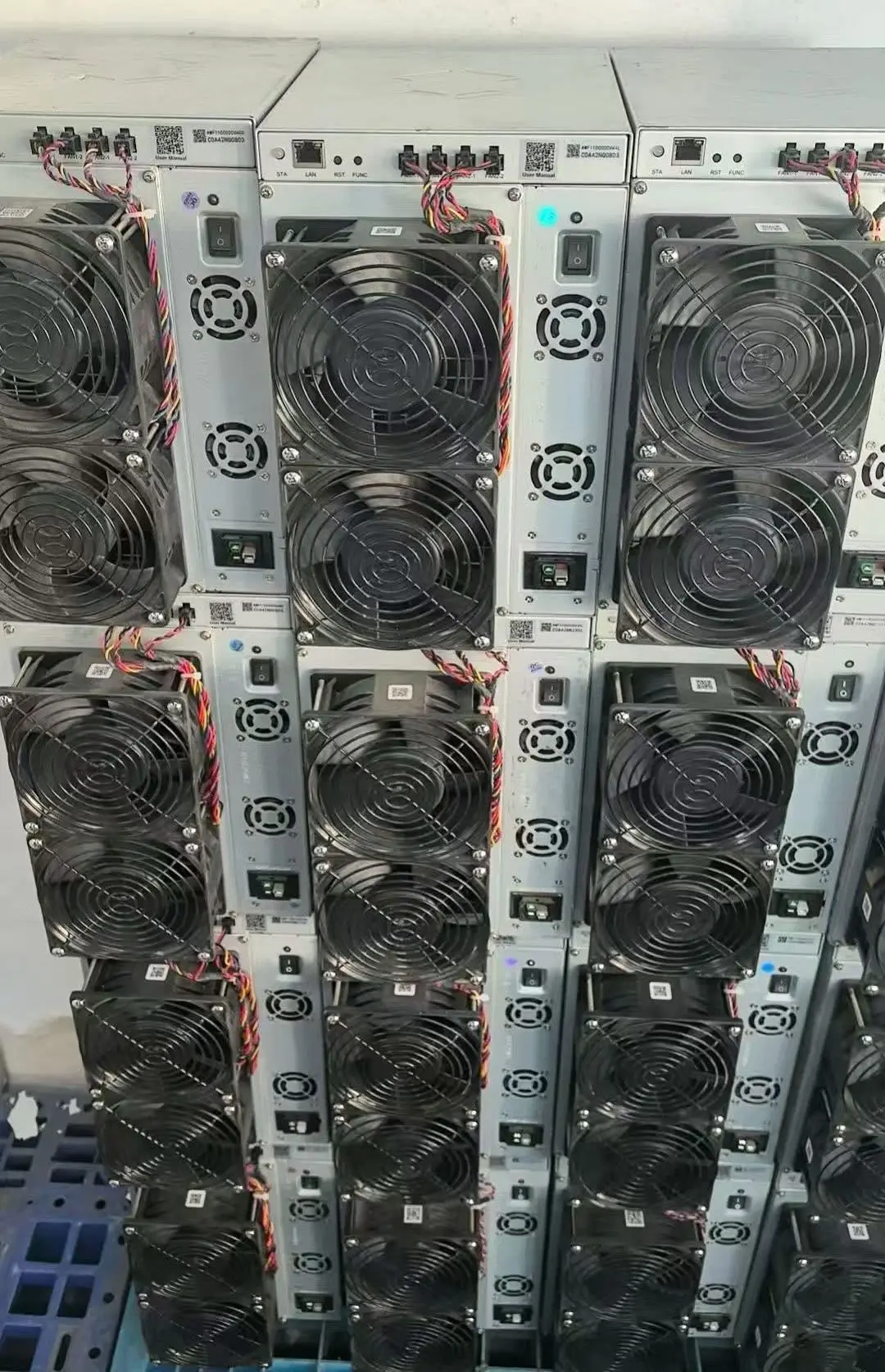 

Bitmain Antminer L11 Pro 21Gh/s 3612W Dogecoin Litecoin Bells Miner
