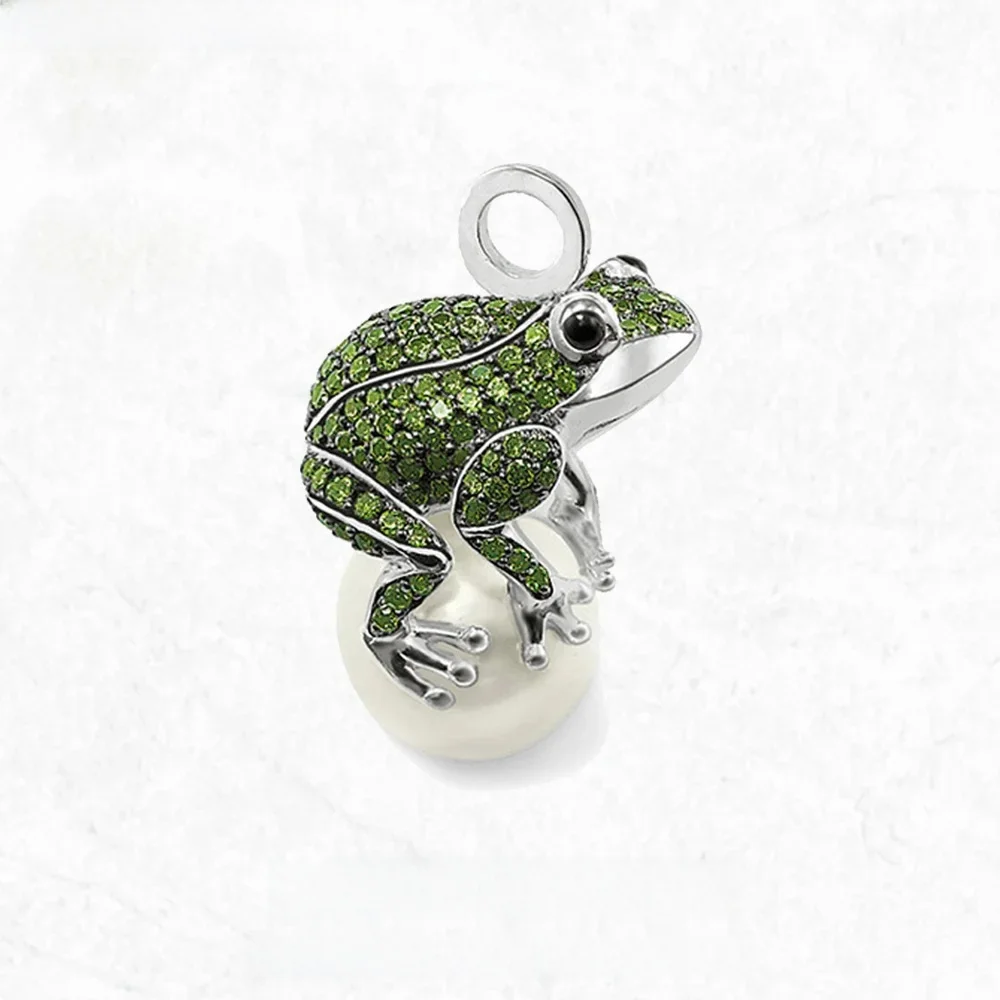 Wisiorek Ciemnozielona żaba i perła Zupełnie nowa moda Modna biżuteria Europa 925 Sterling Silver Akcesoria Prezent dla mężczyzn Kobieta — zdjęcie 2