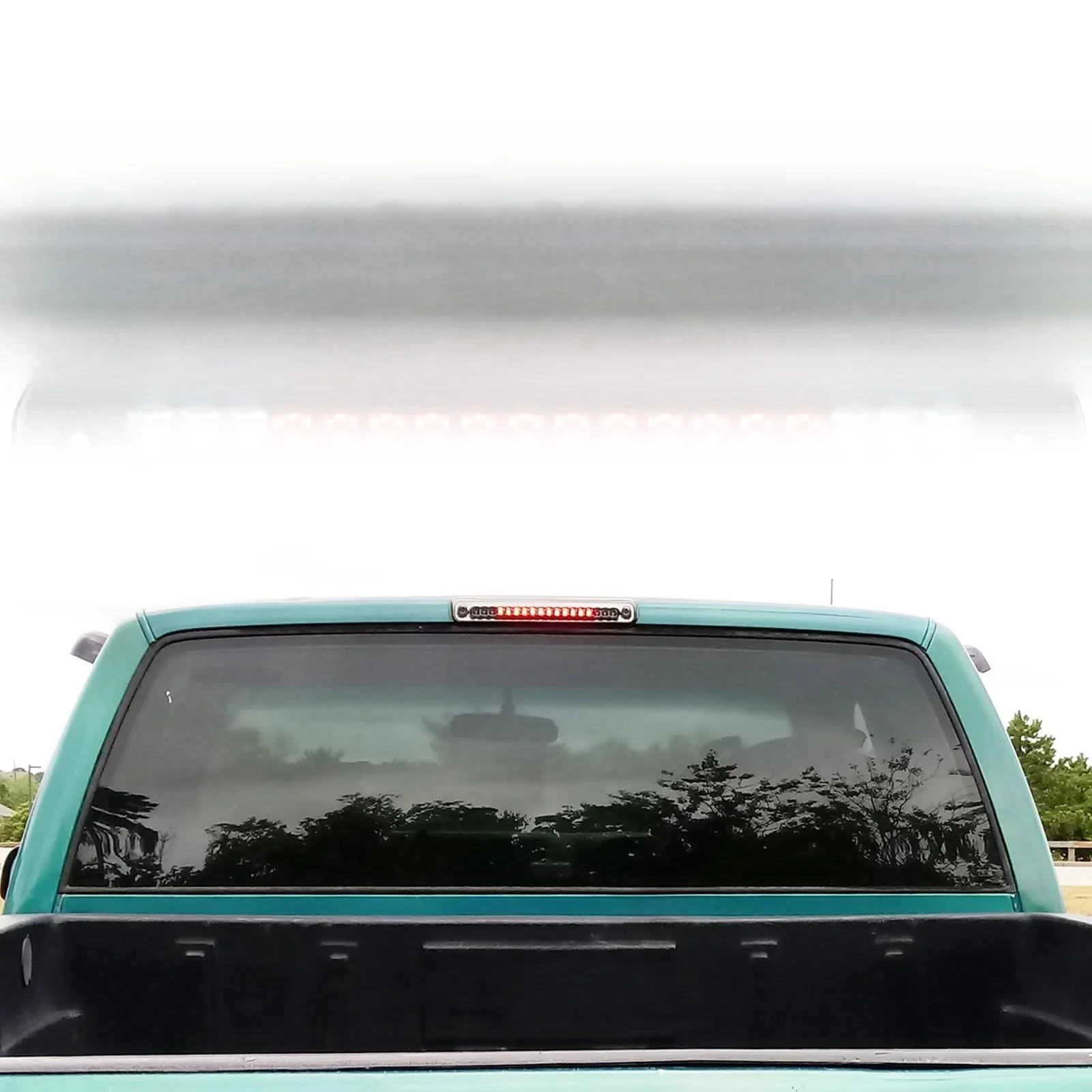 Trzecie światło hamowania tylne do Chevy Silverado 1988-1998 GMC C1500 K1500 Czerwono-białe środkowe światło stopu z wysokim mocowaniem — zdjęcie 2