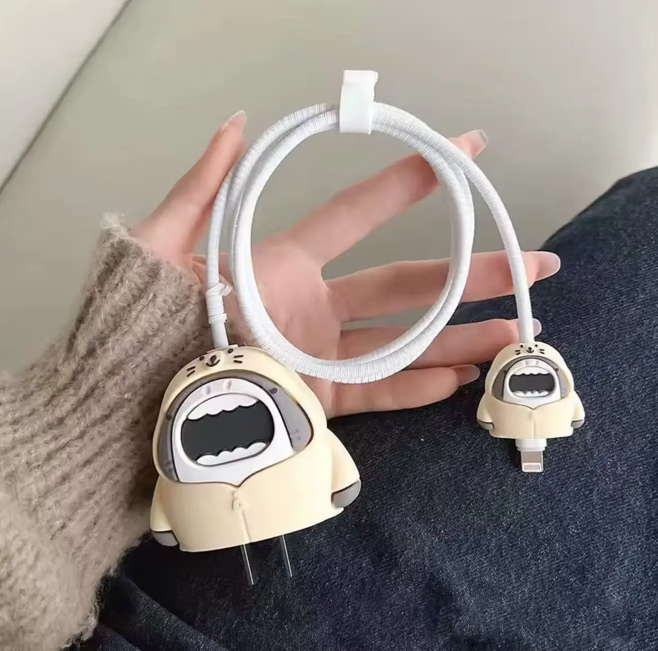 4 قطعة/المجموعة لطيف 3D الكرتون كابل حامي آيفون/آي باد 18 واط/20 واط شاحن حالة كابل الهاتف المنظمون آيفون 14 15