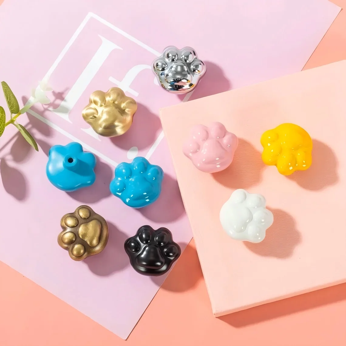 

Colorful Cat Paw Cabinet Handles Creative Drawer Knobs Single Hole Cute Decor Wardrobe Pulls for Children Furniture Hardware