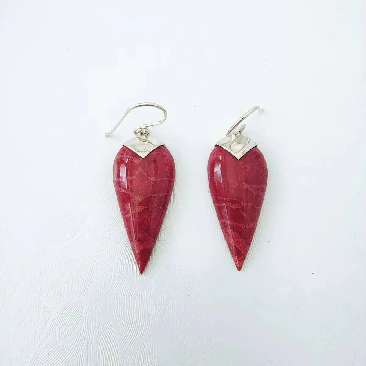 

KJJEAXCMY Brand Boutique Jewelry 925 Sterling Silver Natural Red Pattern Stone Women's Colorful Gem Earrings Girls' Ancient Craf