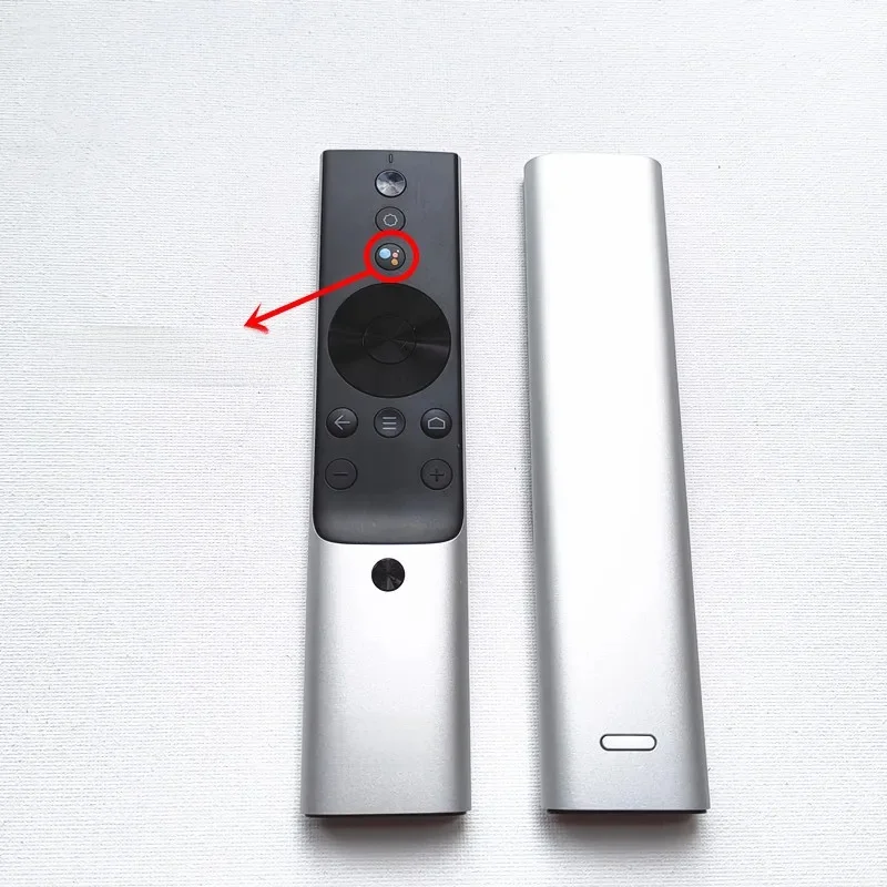 Pasuje do serii Aura Horizon Pro – aluminiowa obudowa do pilota Google, przeznaczona do projektorów XGIMI. — zdjęcie produktu 4