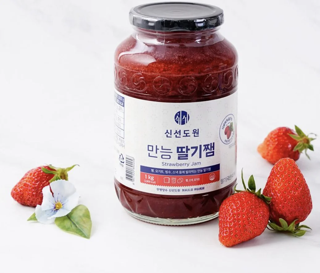 1kg of fresh circle all-round strawberry jam