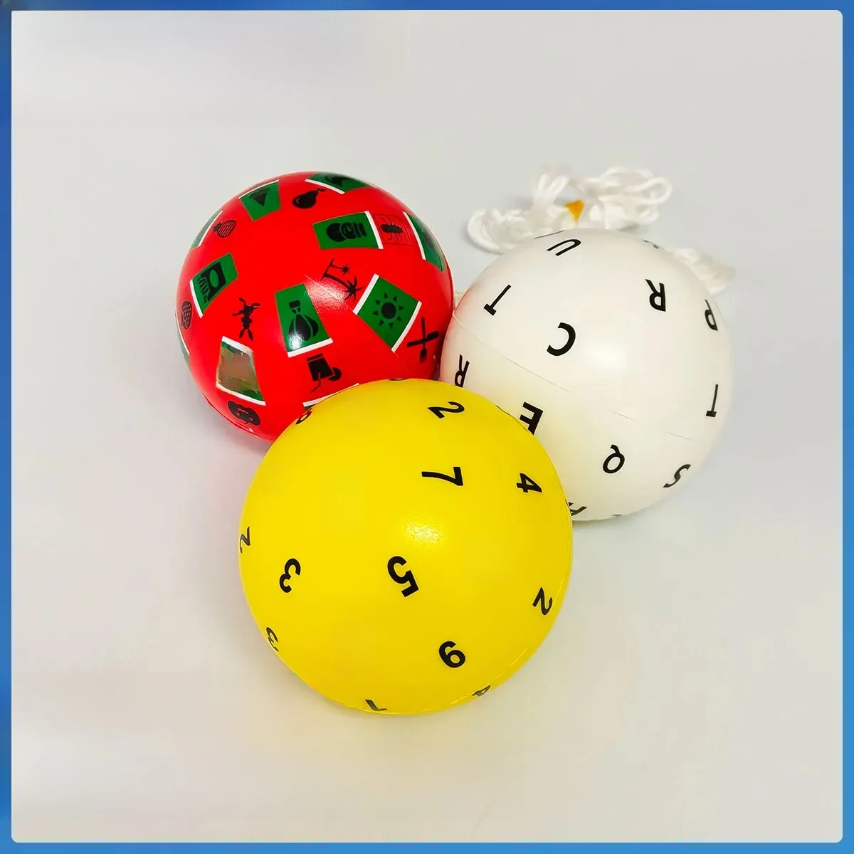 Vision Therpy Marsden Ball |   Dostępne w trzech kolorach |   Średnica 9 cm |   Szkolenie wzroku dla dzieci — zdjęcie 2