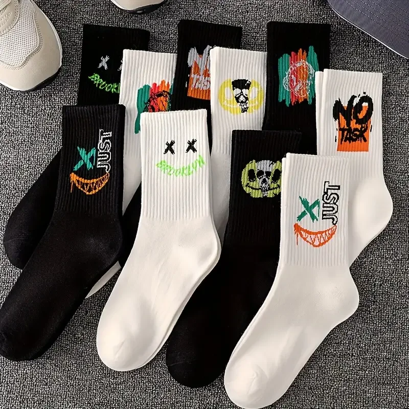 10 Pairs Men\'s Trendy Graffiti Pattern Crew Socks, Cotton Blend Breathable Comfy Casual Unisex Socks For Men\'s Outdoor Wearing