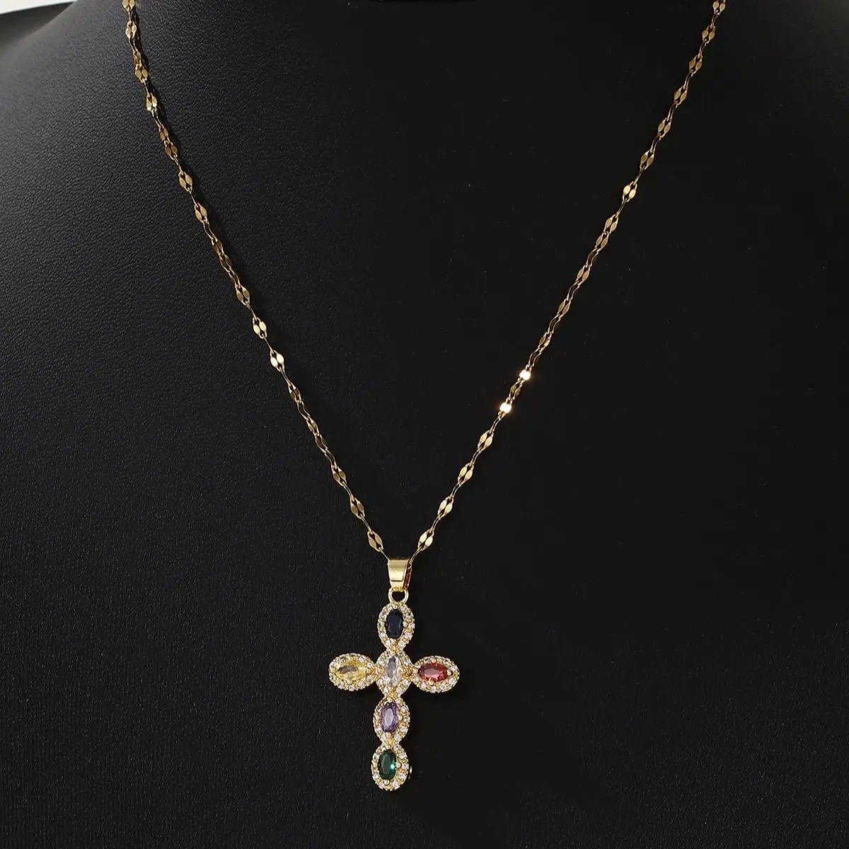 Fashion Personality 1 Piece Necklace Elegant Women\'s Micro Inlaid Colorful Round Zircon Cross Necklace